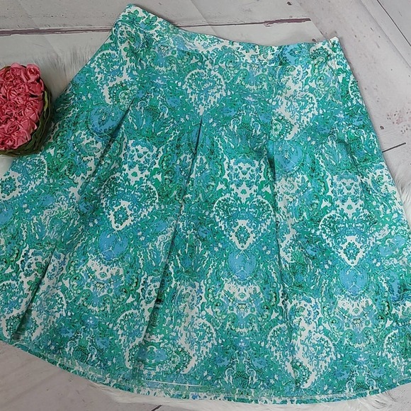 The Limited Dresses & Skirts - The Limited knee length full skirt size 12
